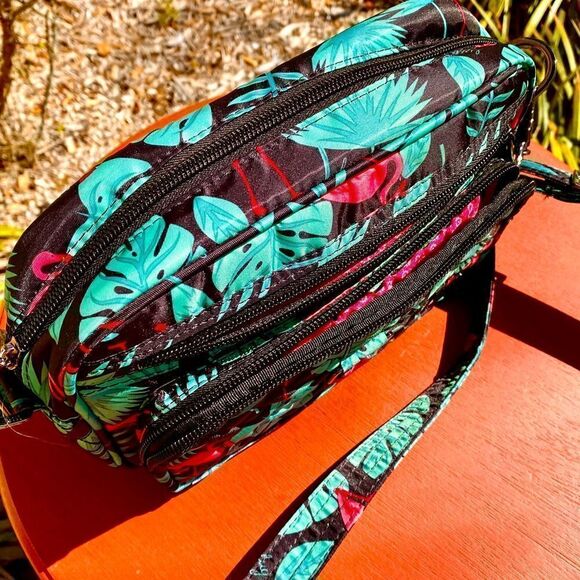 NEW LUG PINK & BLACK FLAMINGO CROSSBODY BAG - Picture 7 of 16